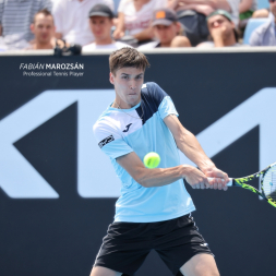 CAMISETA MANGA CORTA CREW V CELESTE MARINO